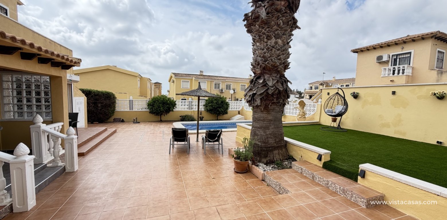 Resale - Villa - Villamartin