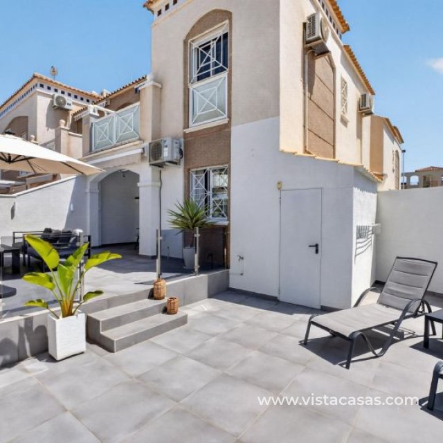 Appartement - Sale - Torrevieja - Torrevieja