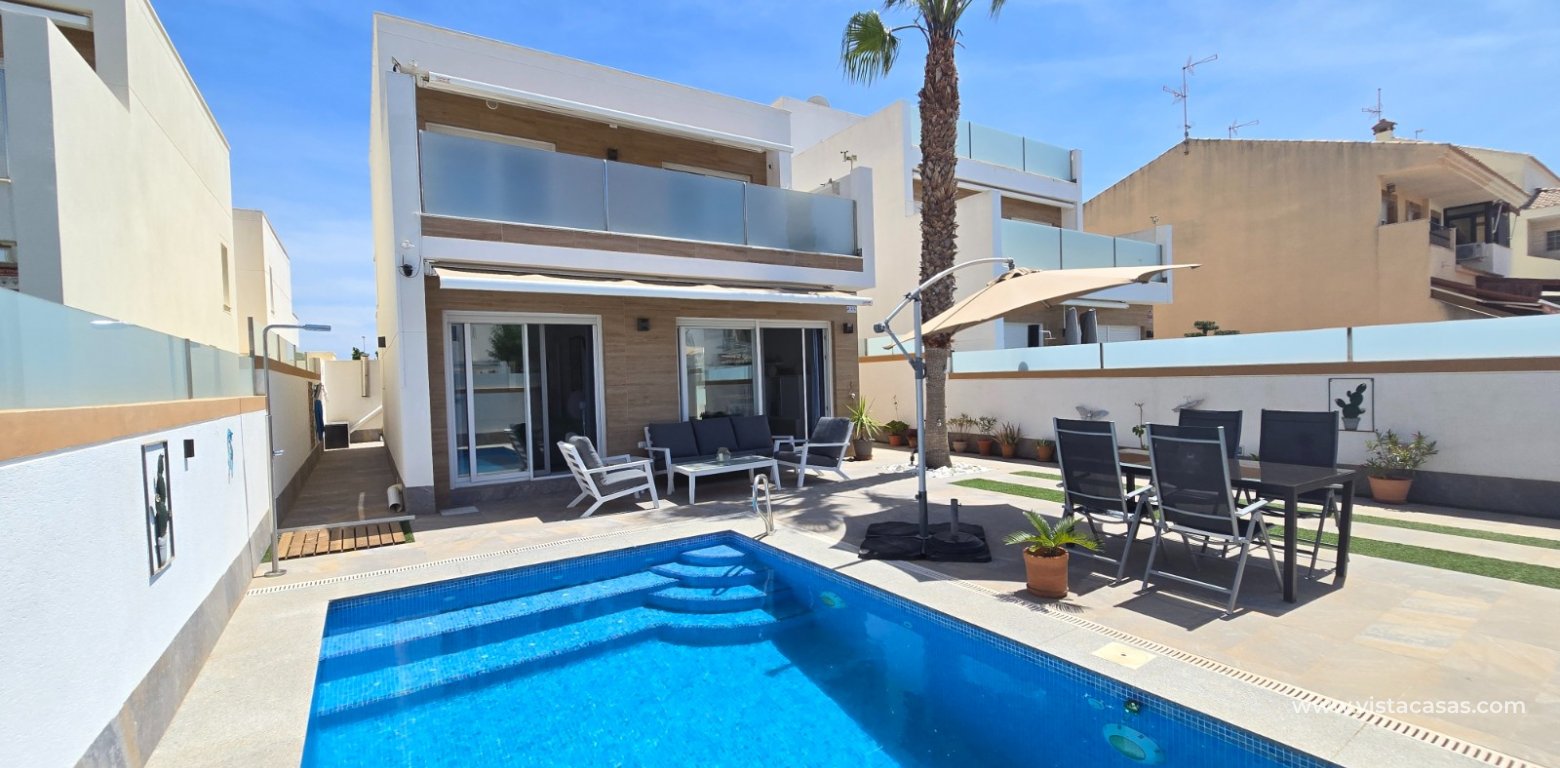 Sale - Villa - Pilar de la Horadada