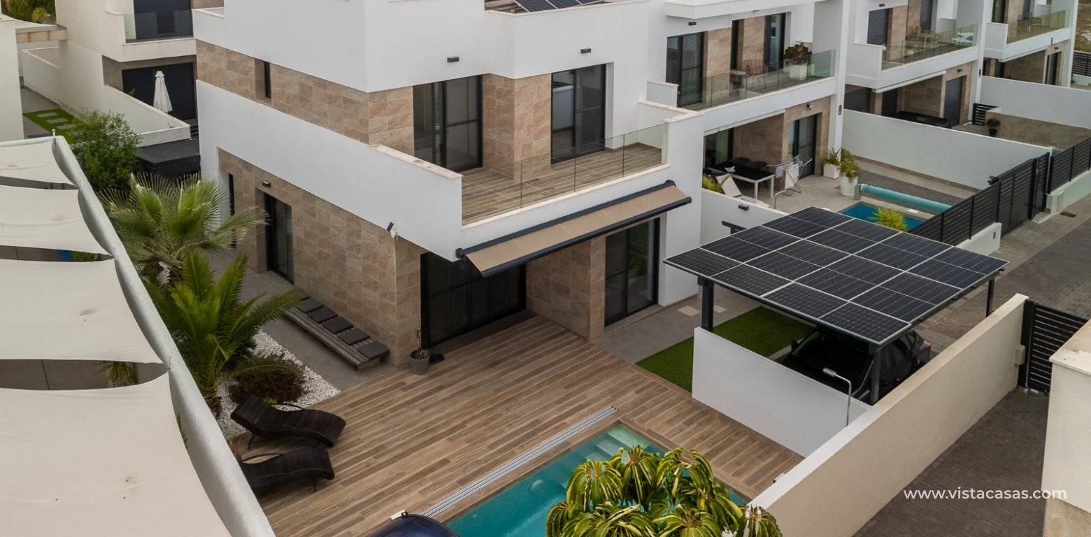 Venta - Chalet - Los Montesinos