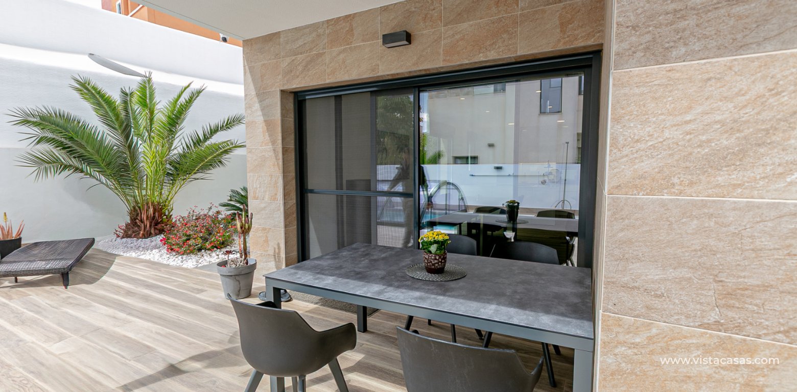 Venta - Chalet - Los Montesinos