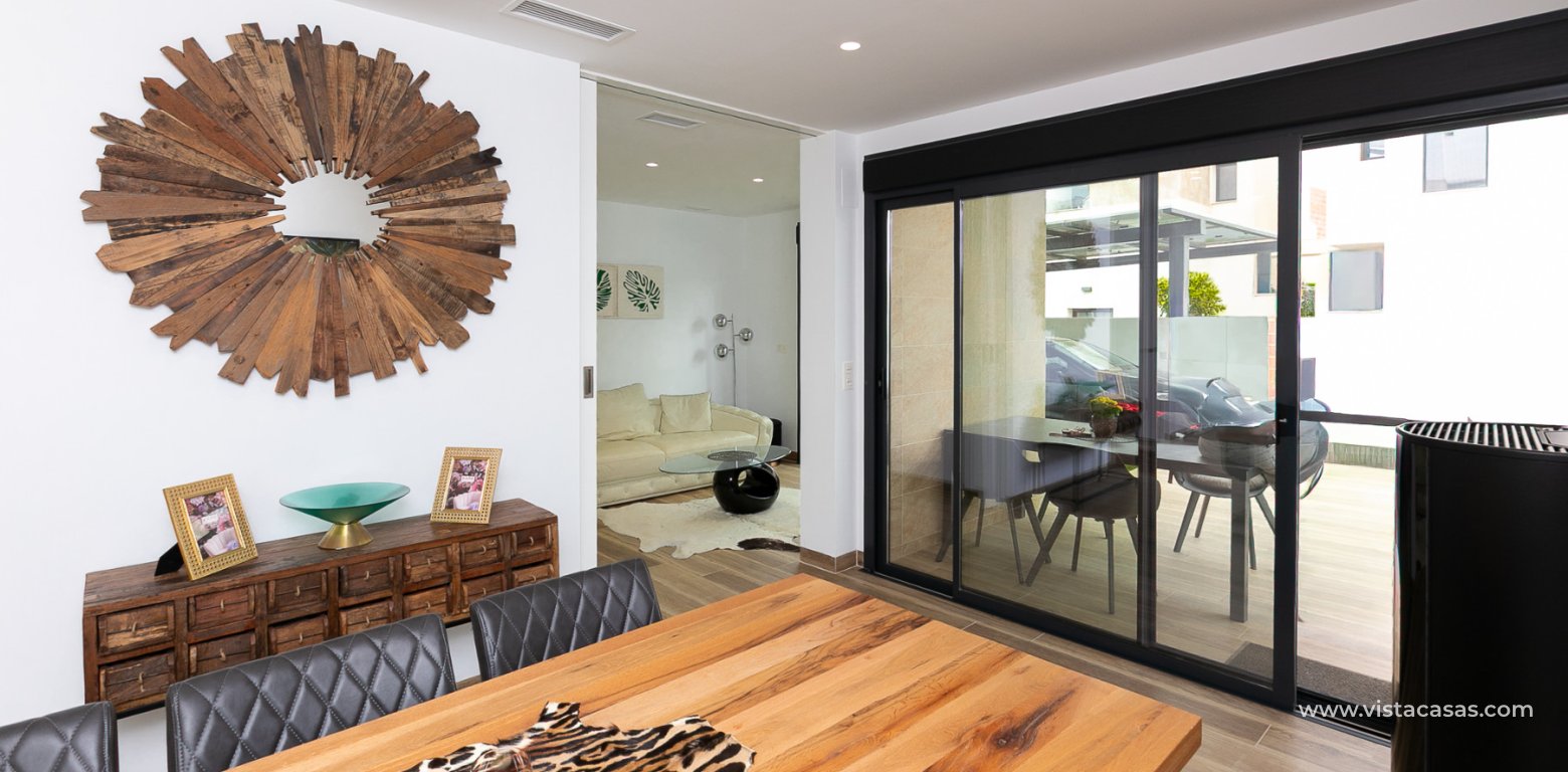 Venta - Chalet - Los Montesinos