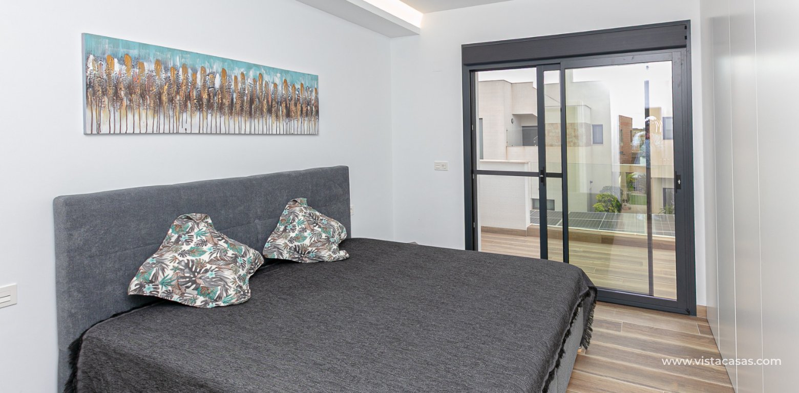 Venta - Chalet - Los Montesinos