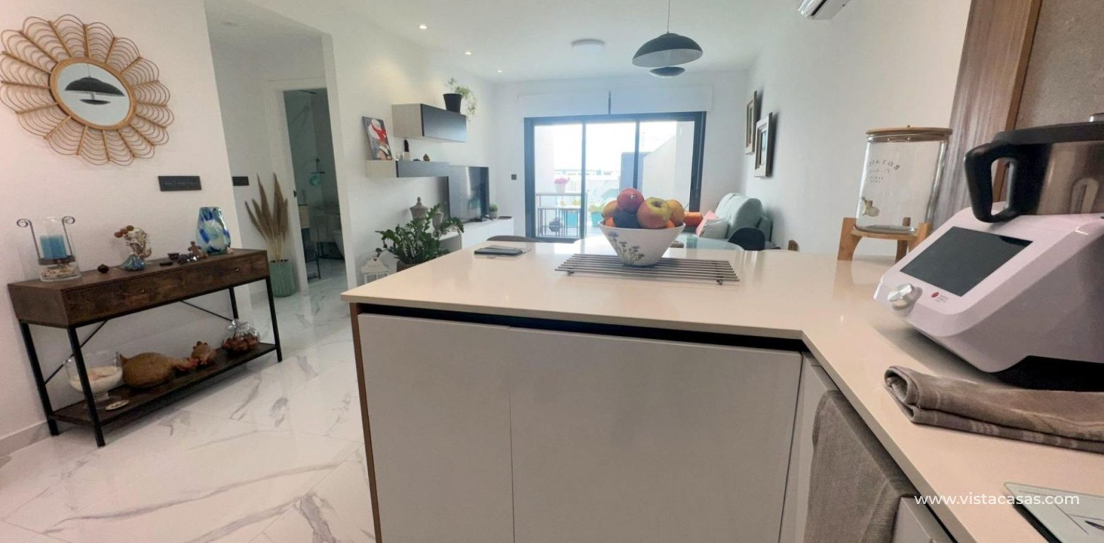 Resale - Apartment - El Raso