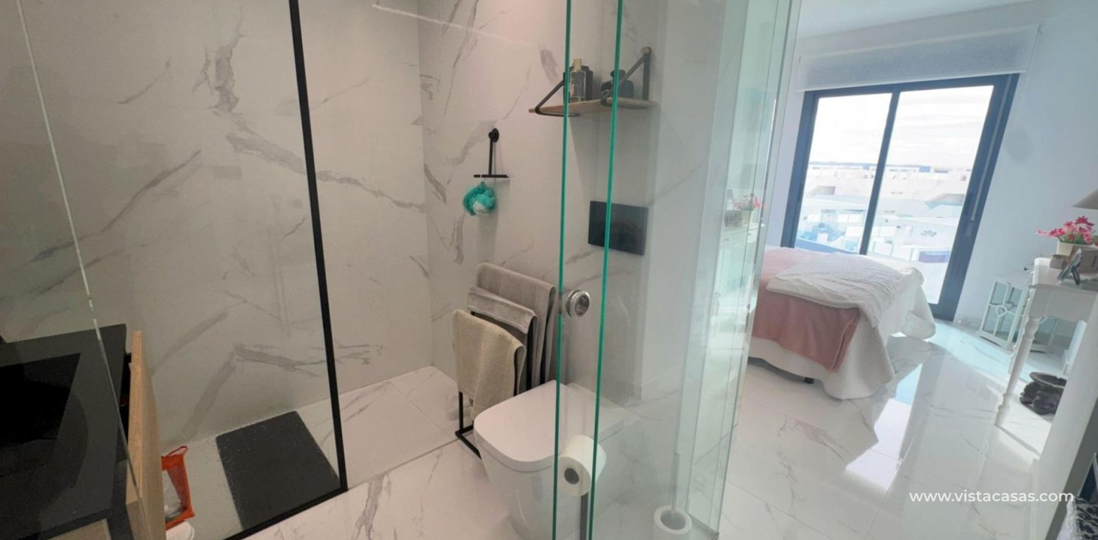 Resale - Apartment - El Raso