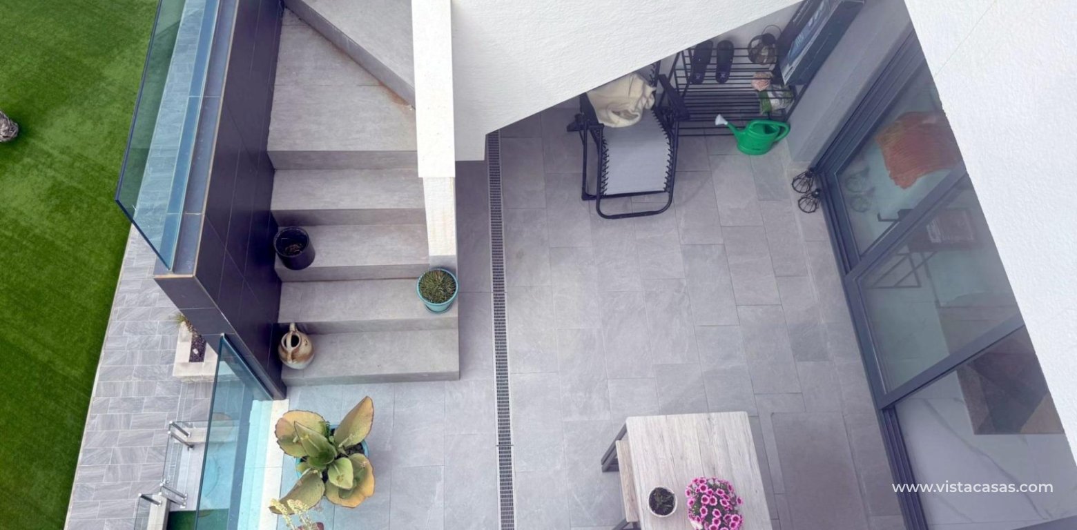 Resale - Apartment - El Raso