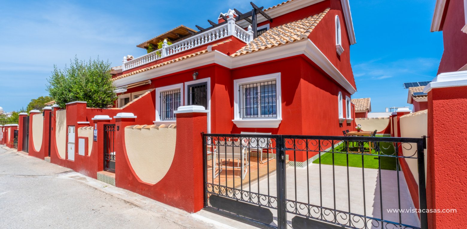 Resale - Townhouse - Villamartin