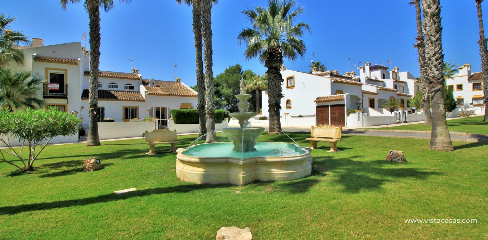 South Facing Sofia Townhouse For Sale in Valencias II Villamartin communal gardens