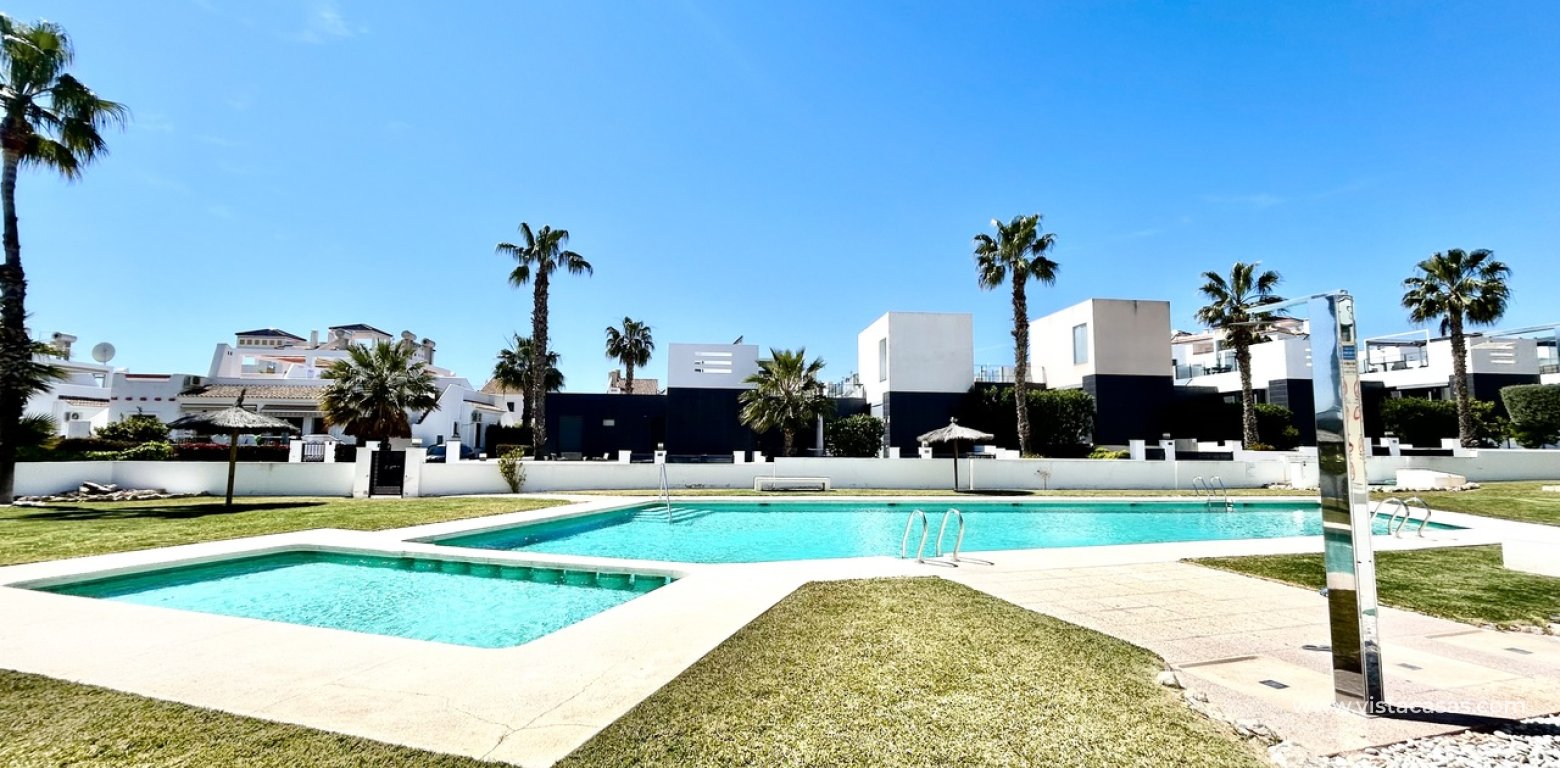 Resale - Apartment - Villamartin
