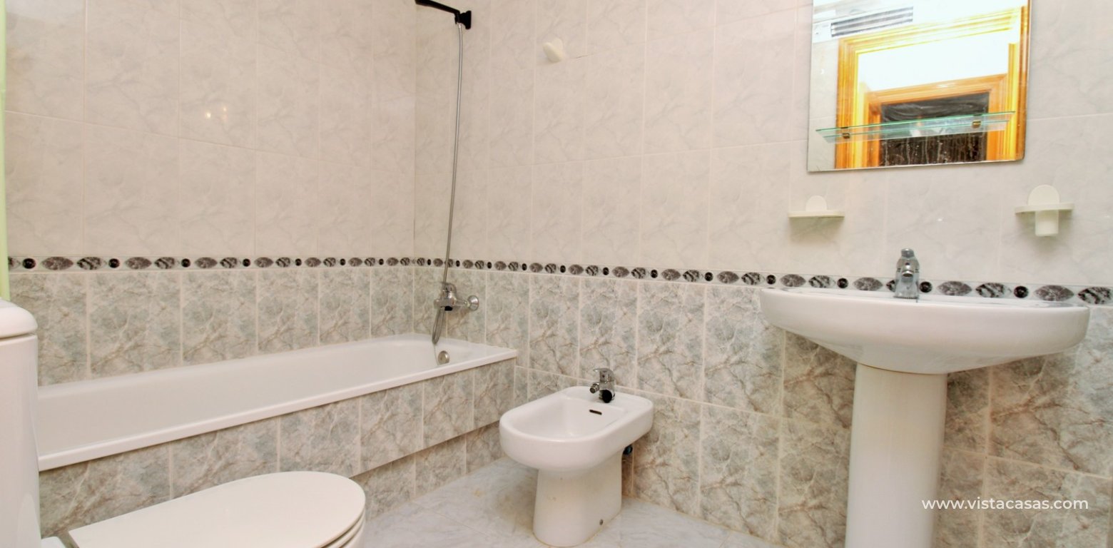 3 Bed Apartment In Playa Flamenca V Near Beach bathroom en-suite