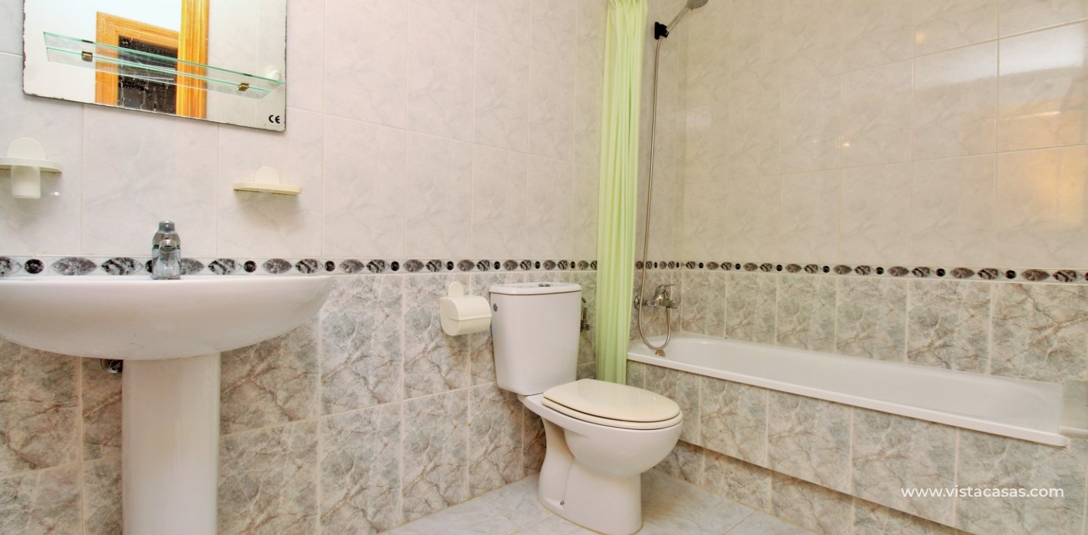 3 Bed Apartment In Playa Flamenca V Near Beach bathroom