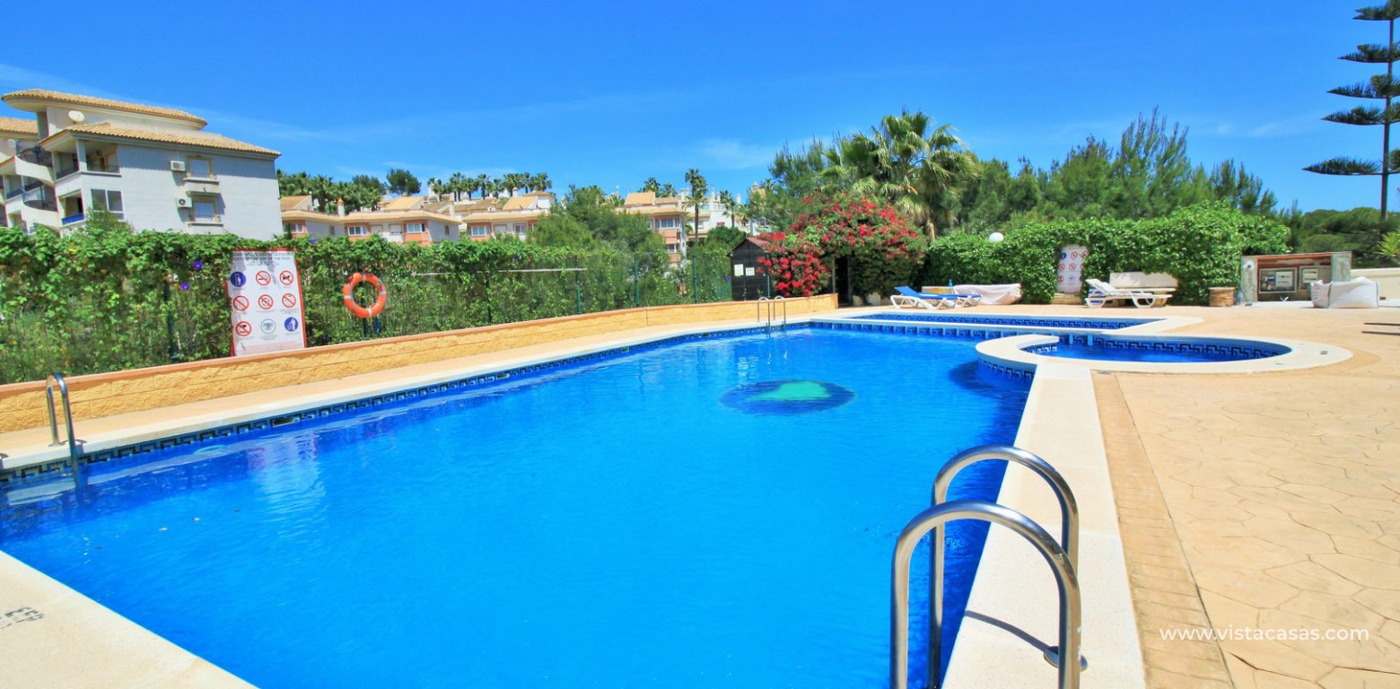 Apartment for sale in Costa Paraiso Villamartin communal pool
