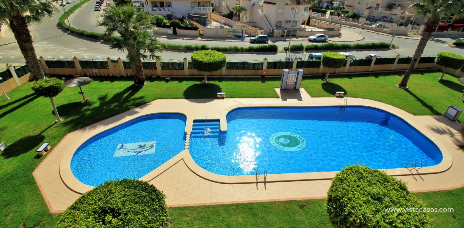 Apartment for sale overlooking the pool Villamartin Pau 8 direct pool views