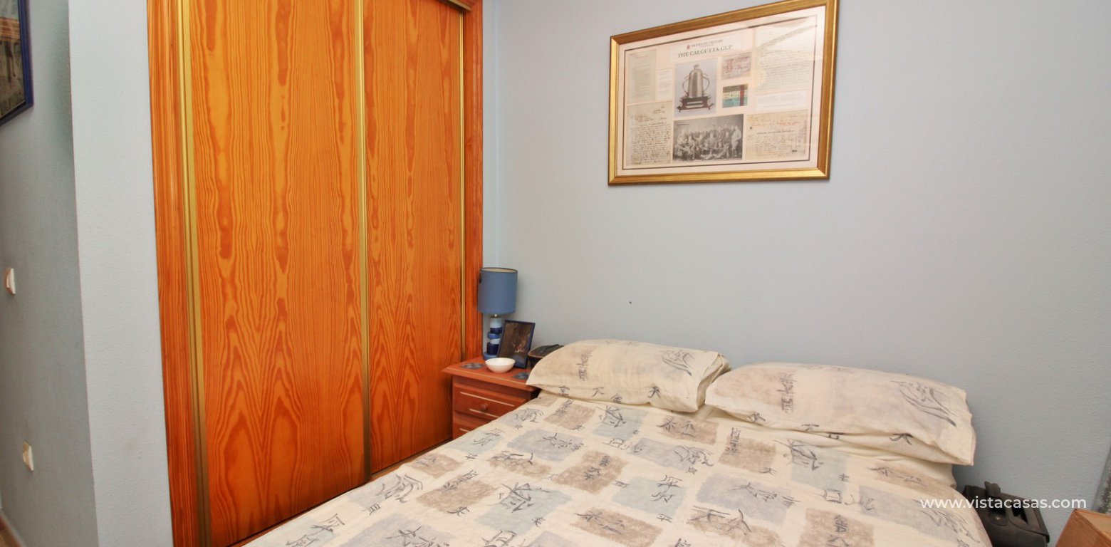 Apartment for sale Villamartin twin bedroom fitted wardrobes
