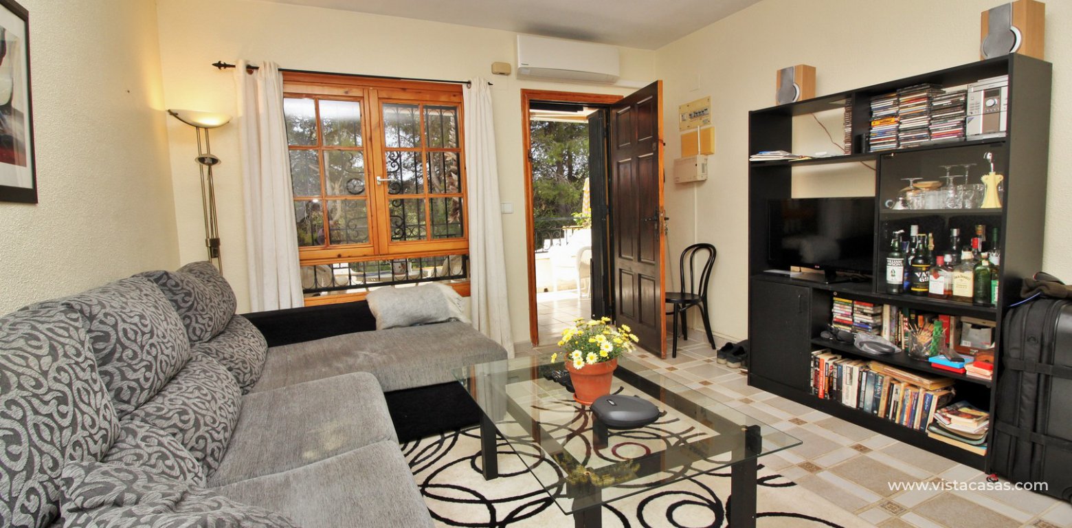 Ground floor apartment for sale in Valencias Villamartin lounge 3