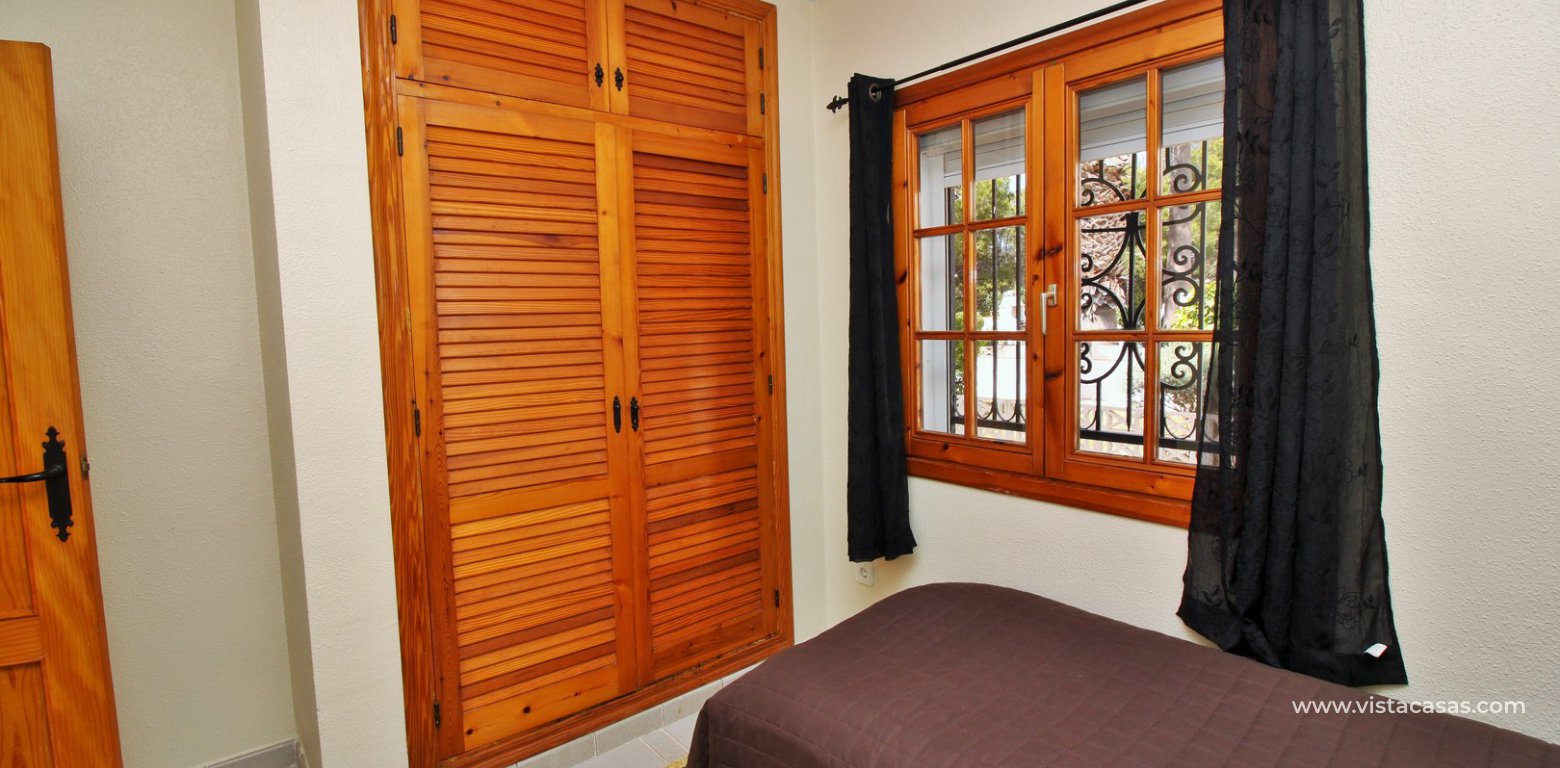 Ground floor apartment for sale in Valencias Villamartin twin bedroom fitted wardrobes