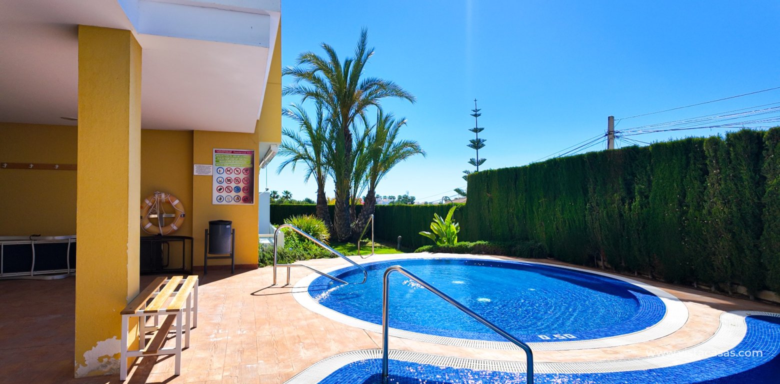 Resale - Apartment - Villamartin
