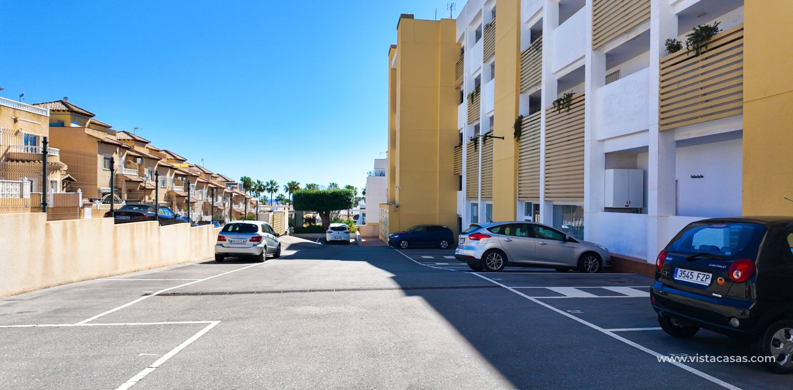 Resale - Apartment - Villamartin