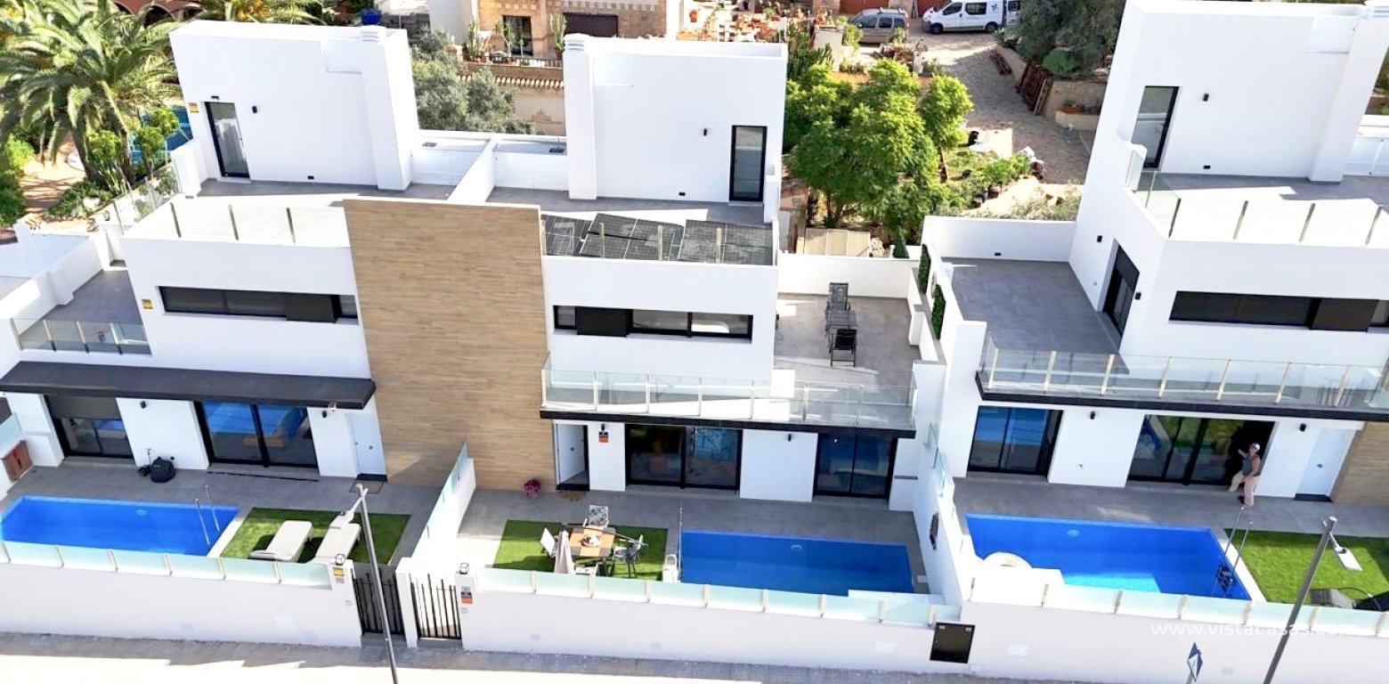 Resale - Villa - Villamartin