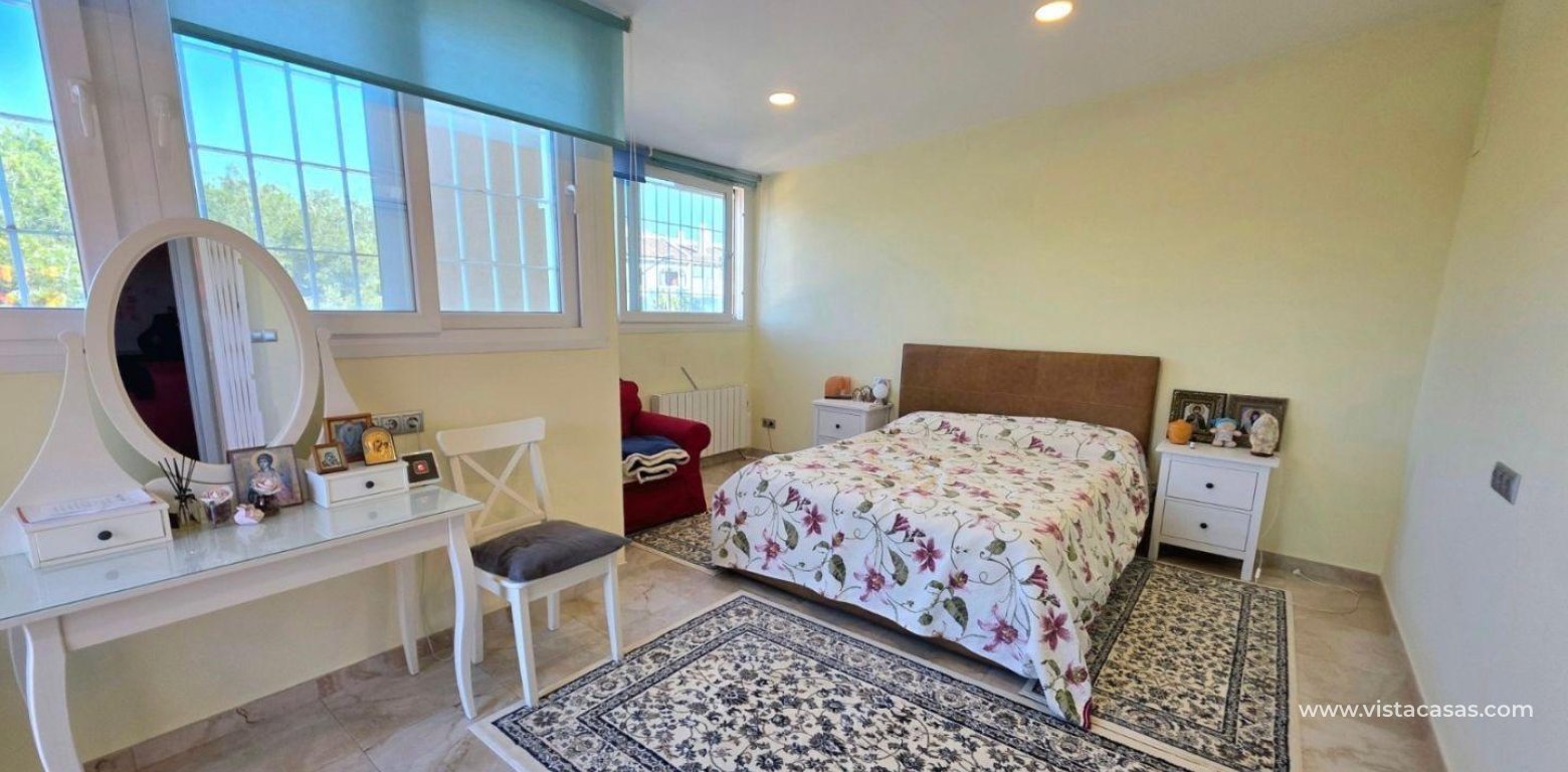 Sale - Villa - Campoamor