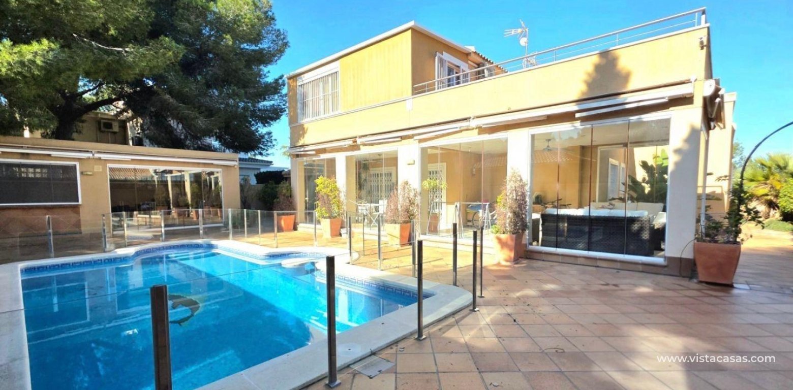 Sale - Villa - Campoamor