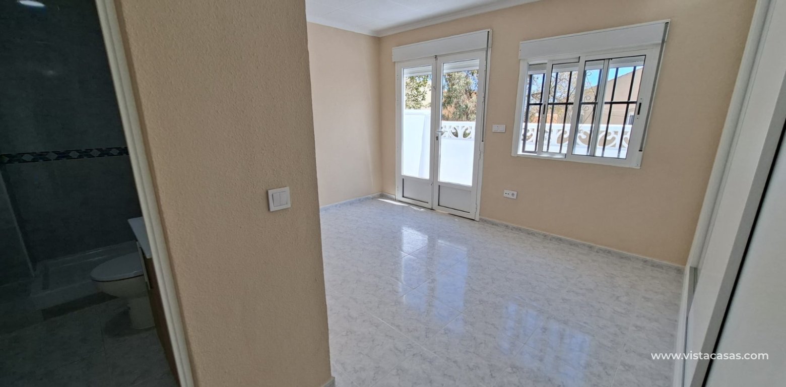 Sale - Townhouse - La Marina