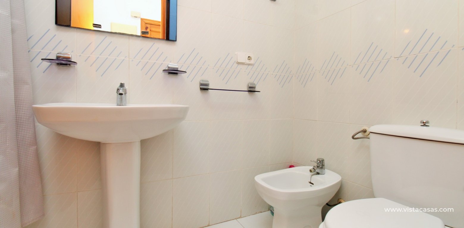 2 Bedroom Apartment For Sale in Torrevieja Near Beach bathroom