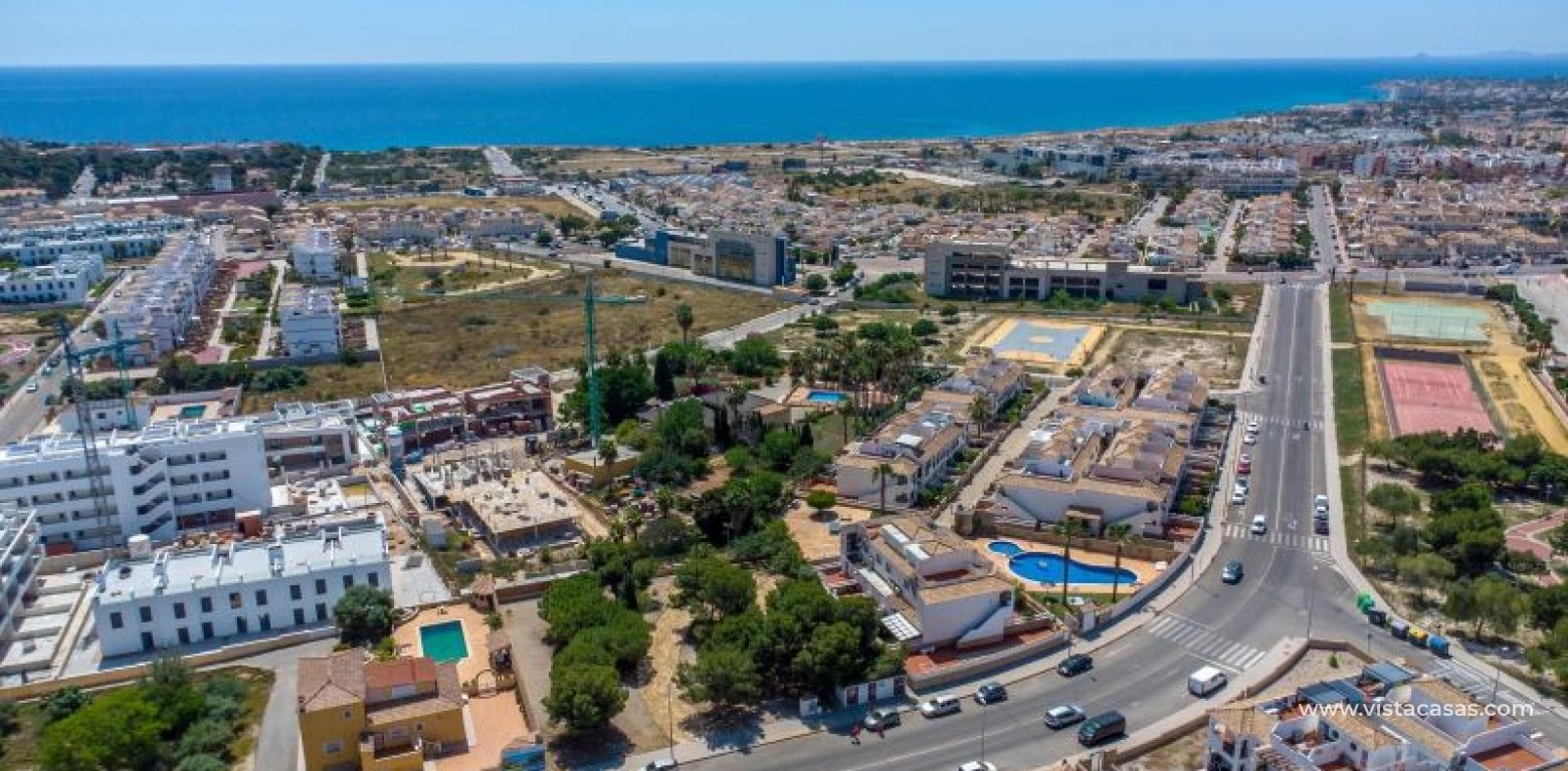 Venta - Townhouse - Punta Prima