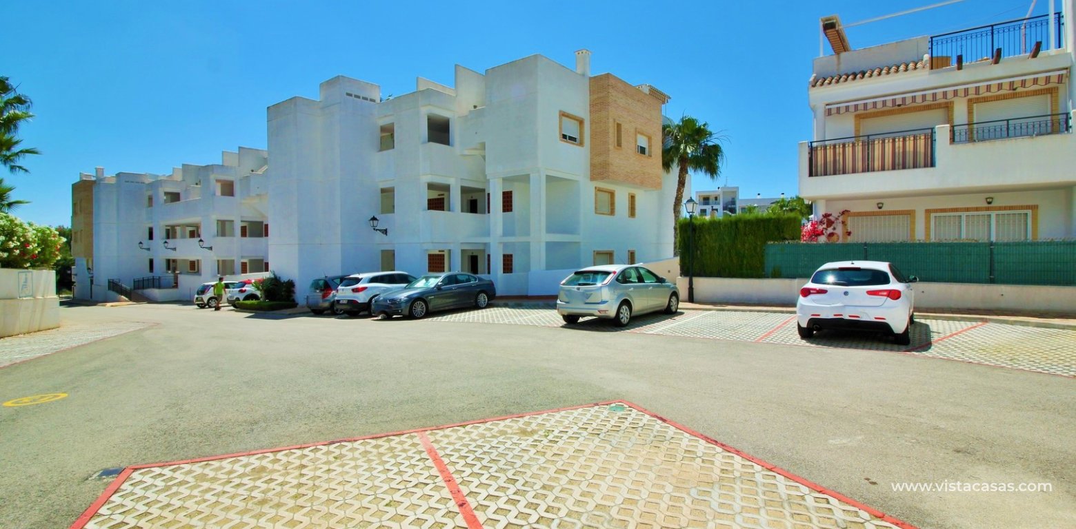 2 Bedroom Apartment in For Sale in Linnea Sol Villamartin parking