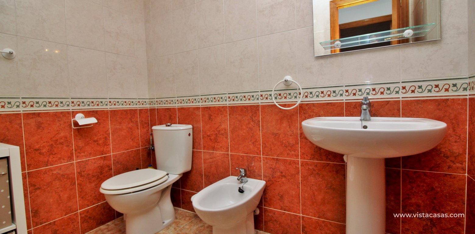 Apartment for sale in La Ciñuelica Punta Prima bathroom