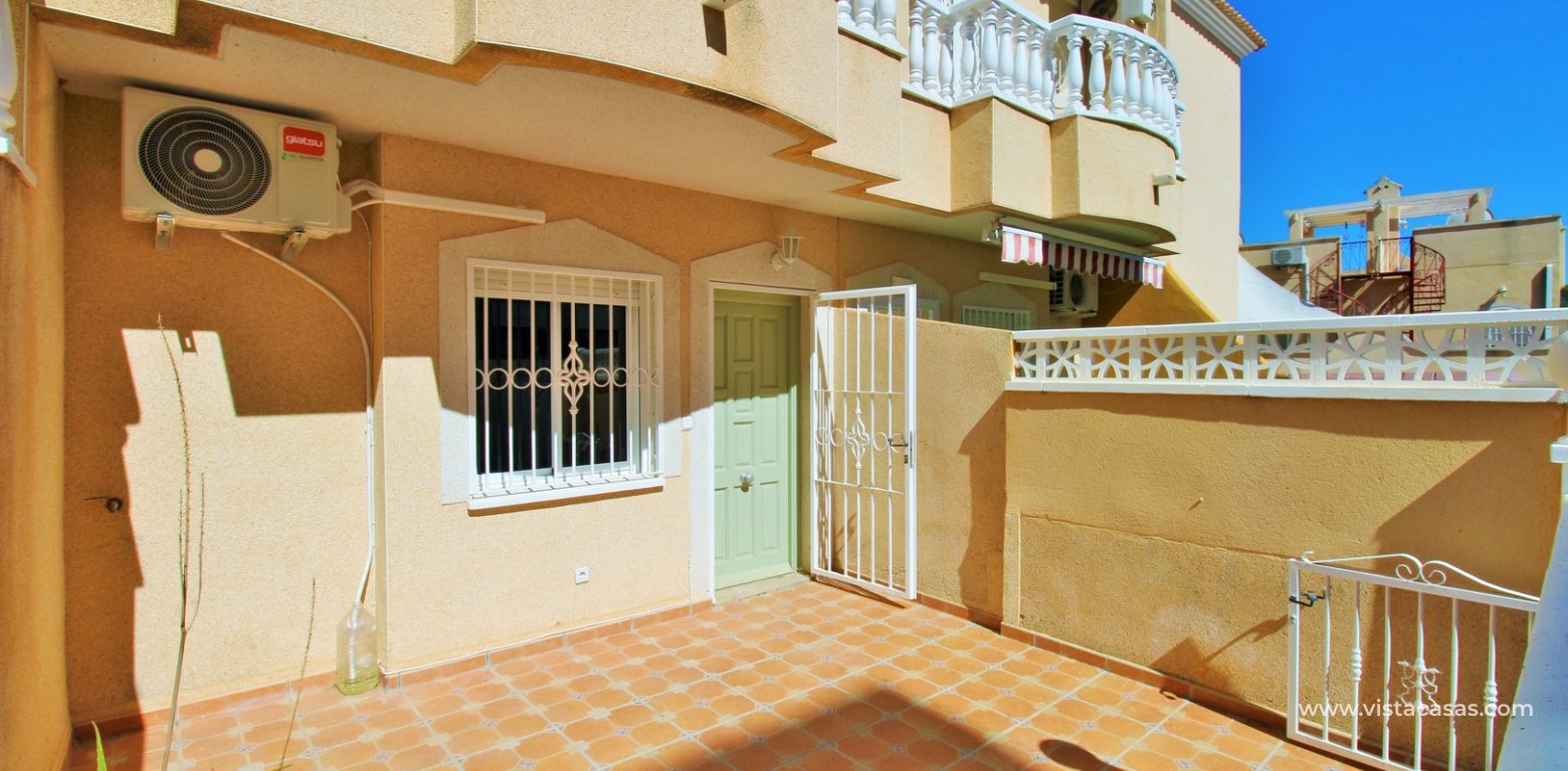 2 Bedroom Townhouse in Florida Golf Villamartin front terrace