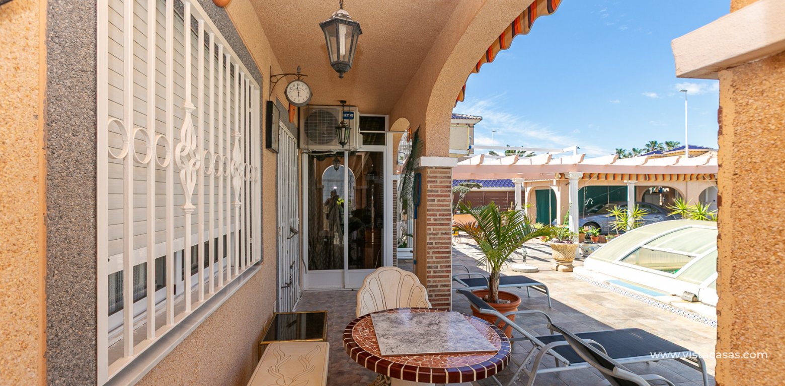 Sale - Villa - La Zenia