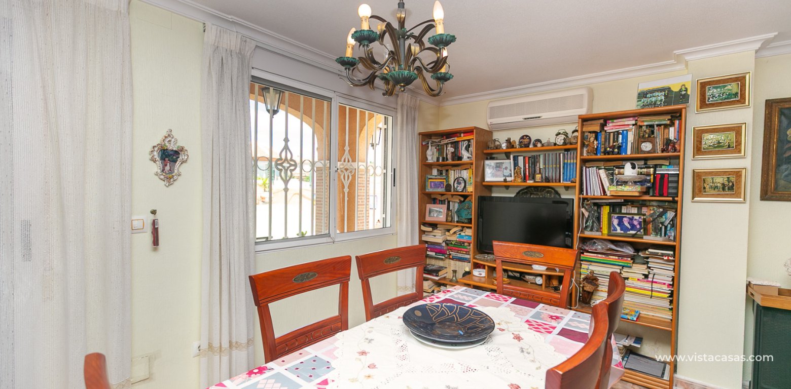 Sale - Villa - La Zenia