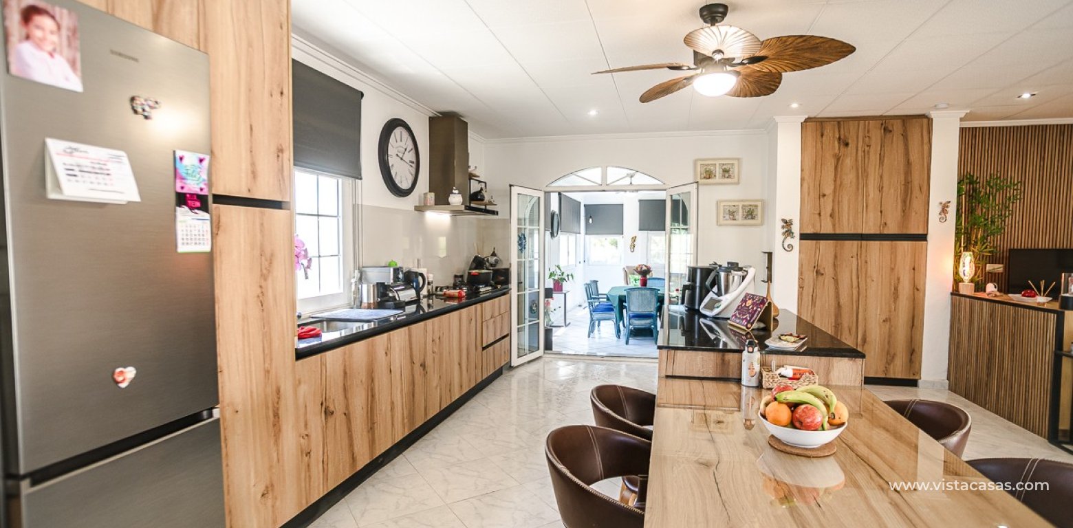 Resale - Villa - La Marina