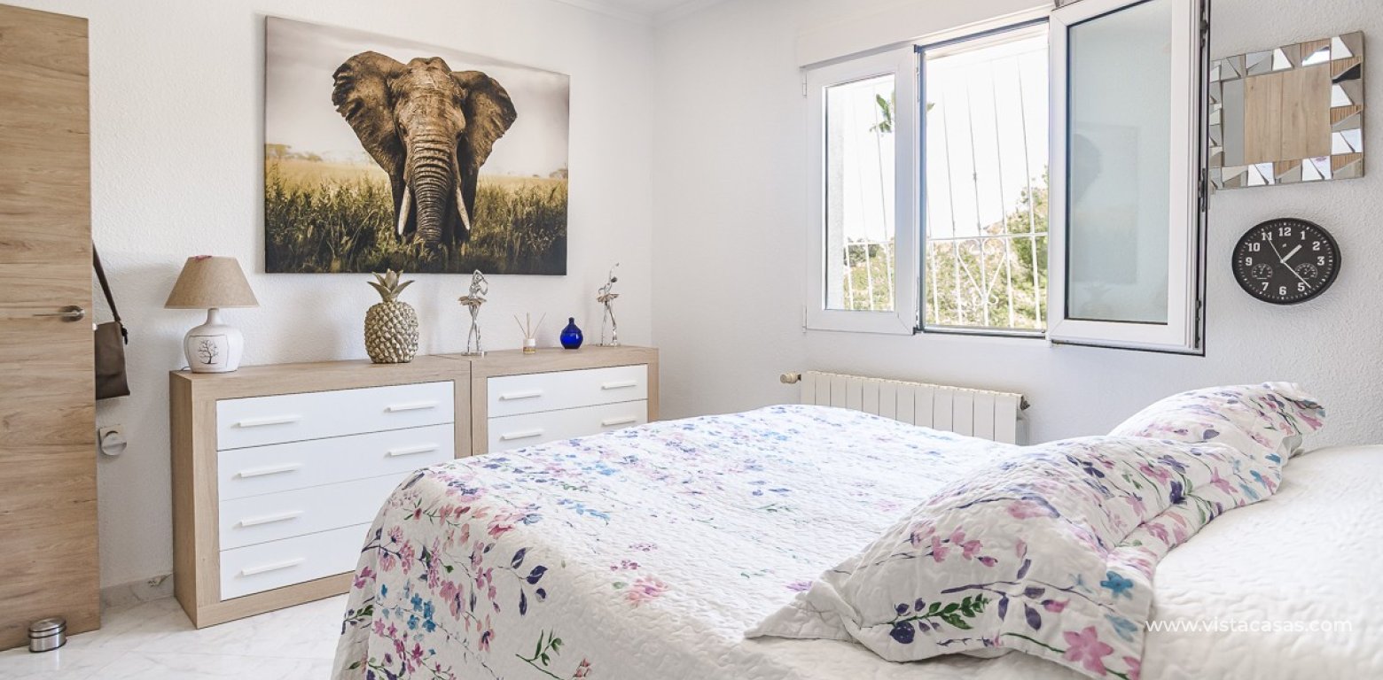 Resale - Villa - La Marina