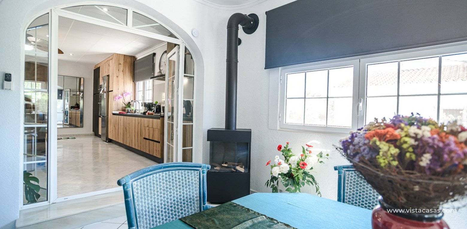 Resale - Villa - La Marina