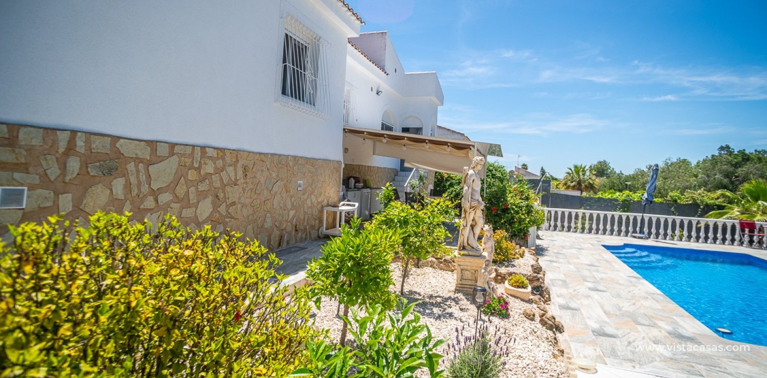 Resale - Villa - La Marina
