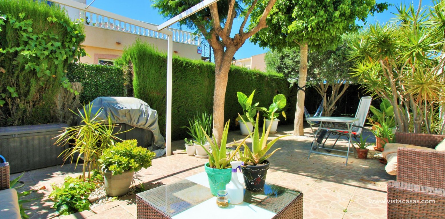 2 Bedroom Bungalow for Sale in Embajador I La Florida front garden