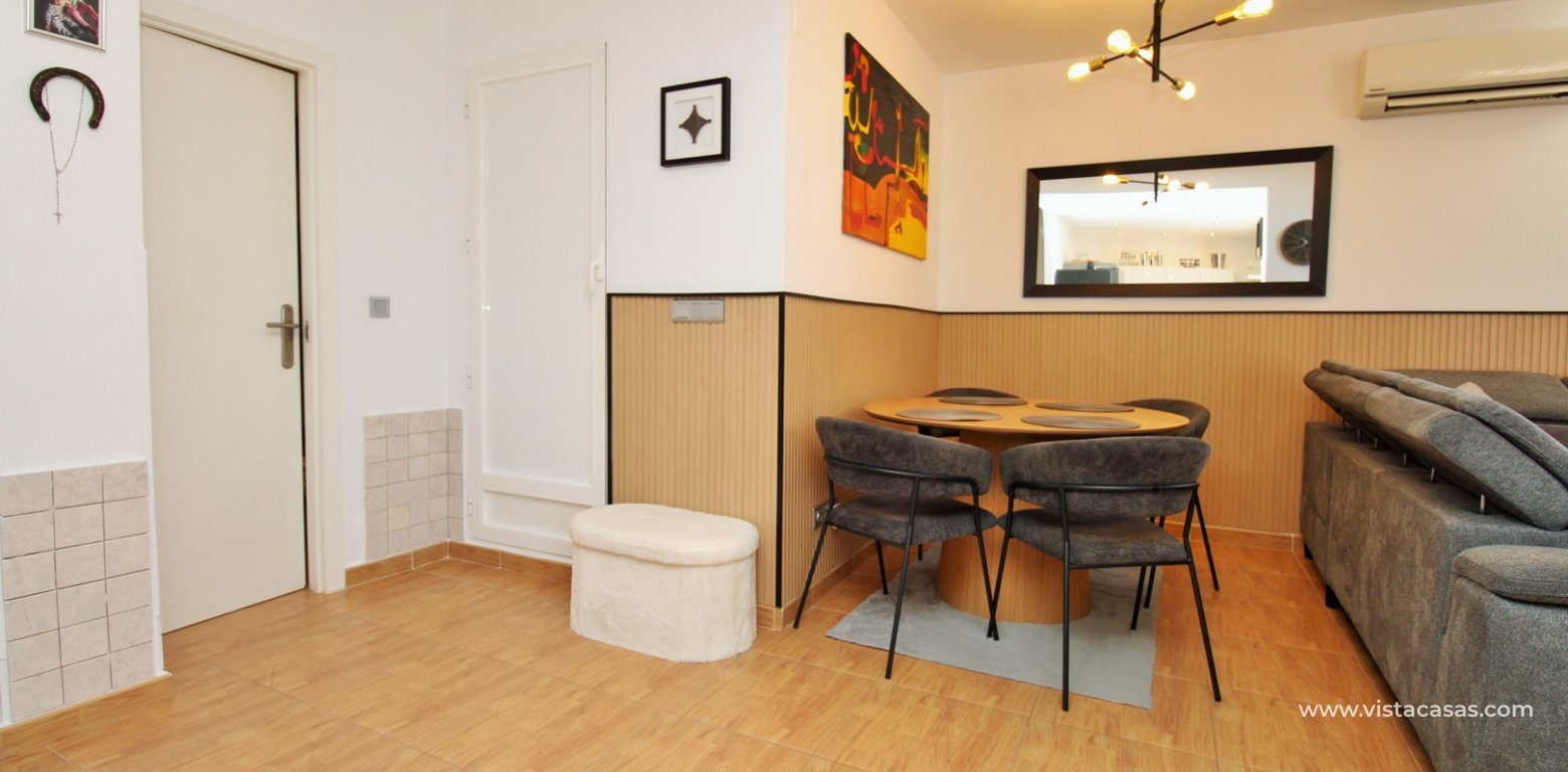 Resale - Townhouse - Villamartin