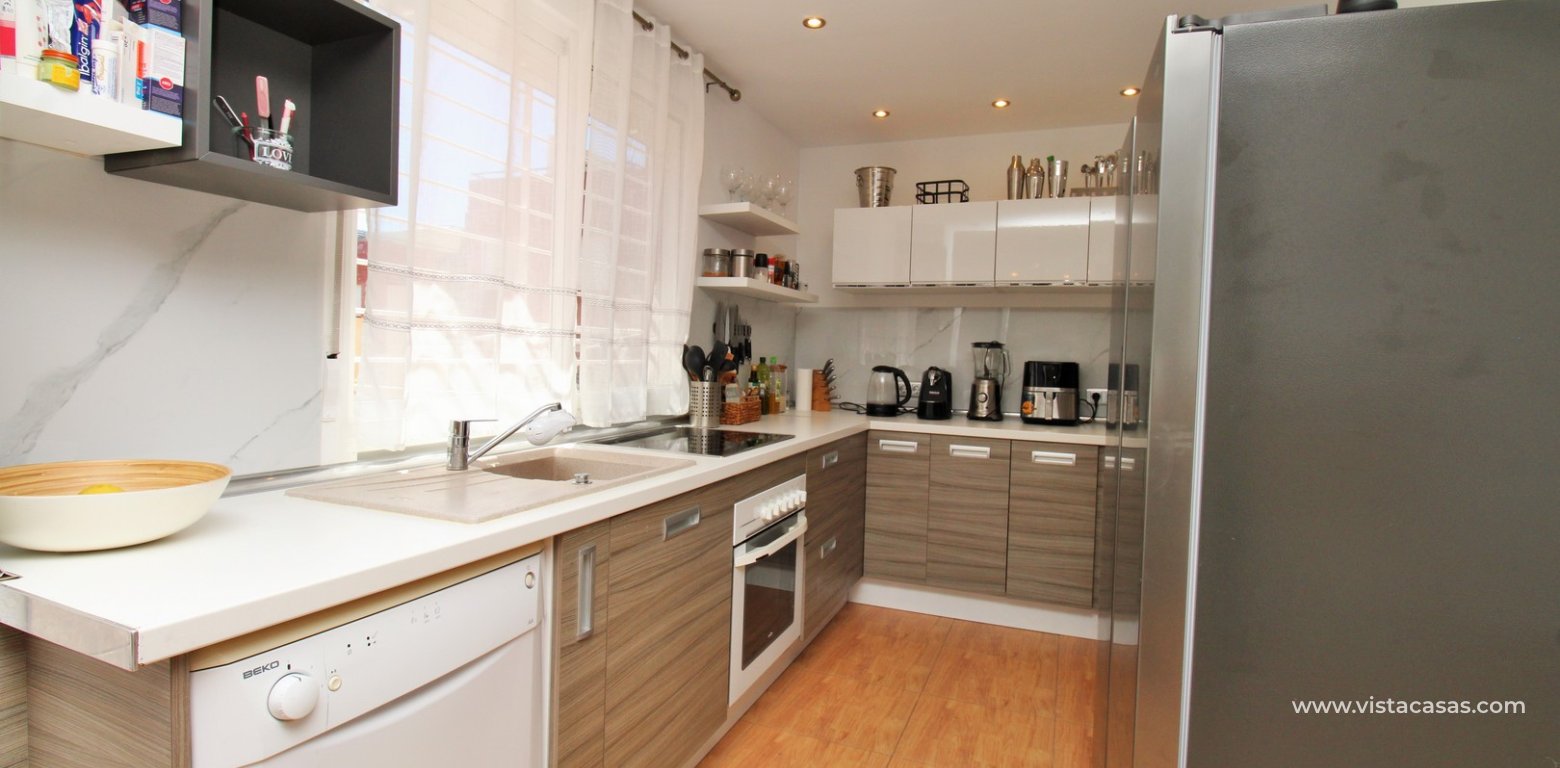 Resale - Townhouse - Villamartin