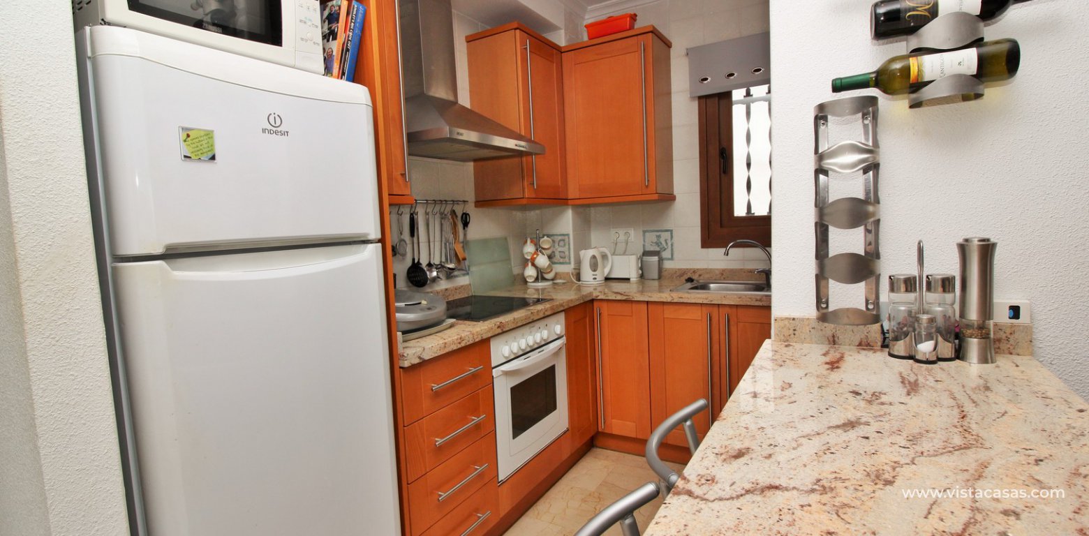 Top floor apartment for sale in Pau 8 Villamartin kitchen