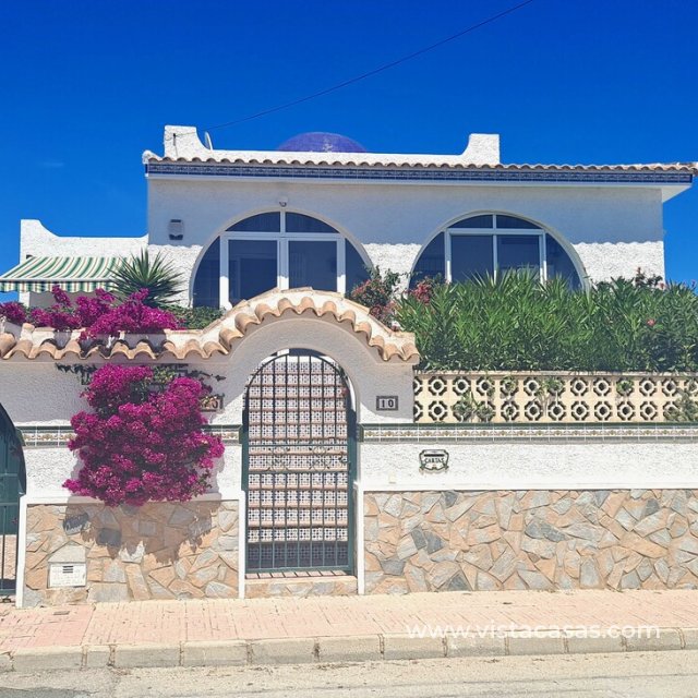 Villa - Resale - Villamartin - Villamartin