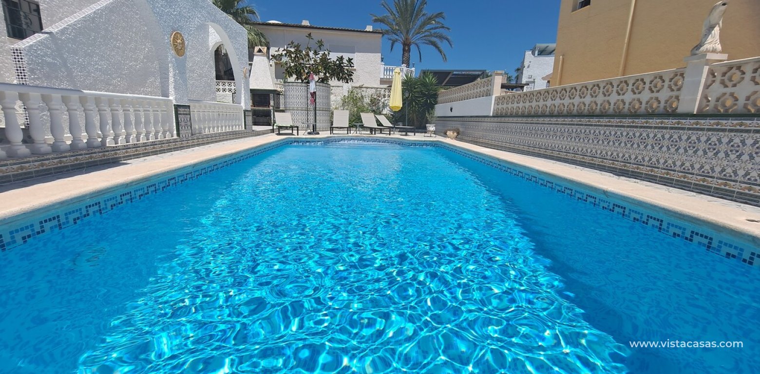 Sale - Villa - Villamartin