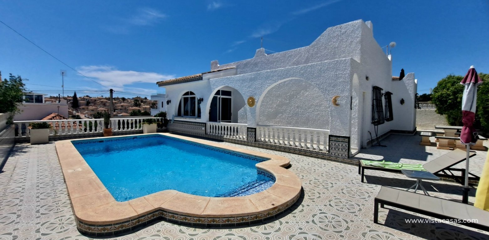 Sale - Villa - Villamartin
