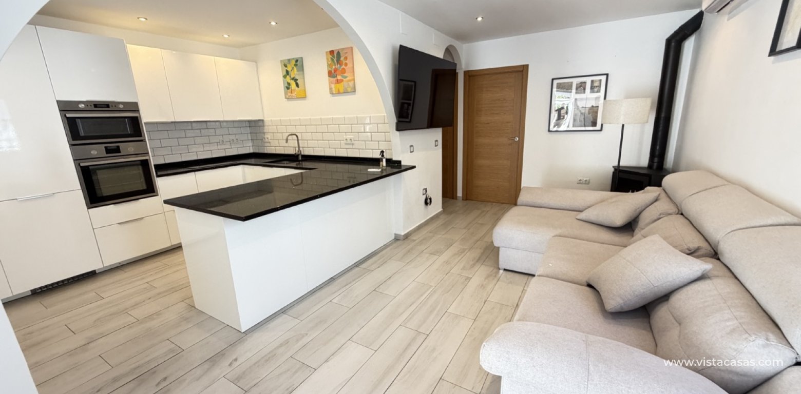 Resale - Villa - Villamartin