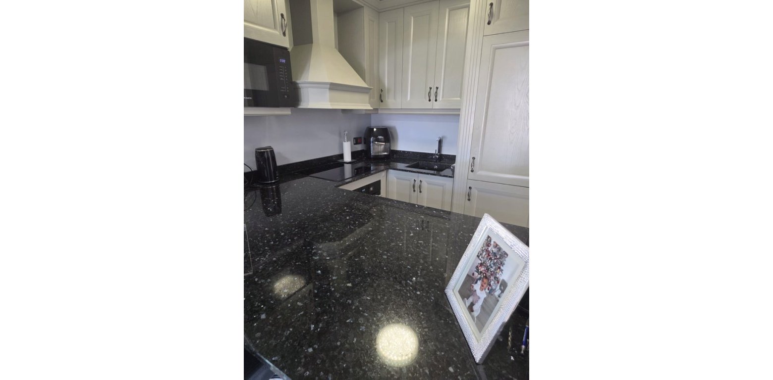 Resale - Apartment - Villamartin