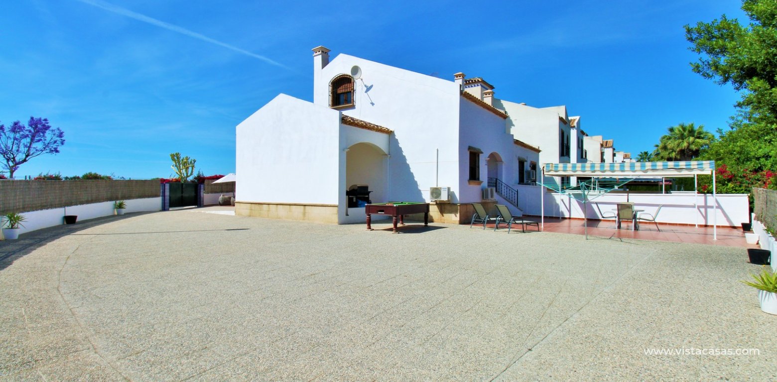 South-Facing 3 Bedroom Buhardilla Townhouse For Sale In R13 Pau 8 plot corner