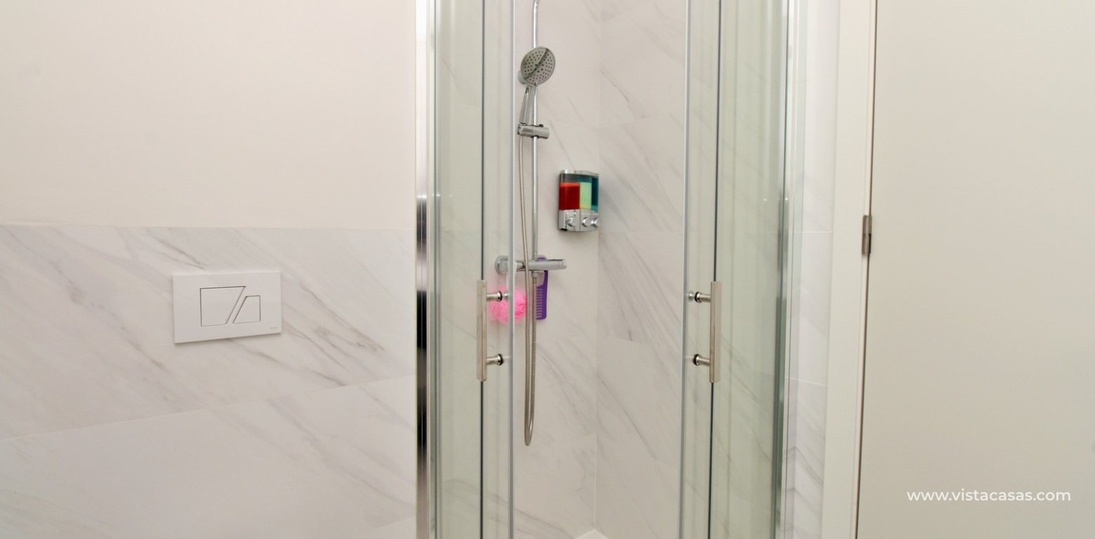 2 Bedroom Apartment In Mirador de Villamartin Los Dolses bathroom shower