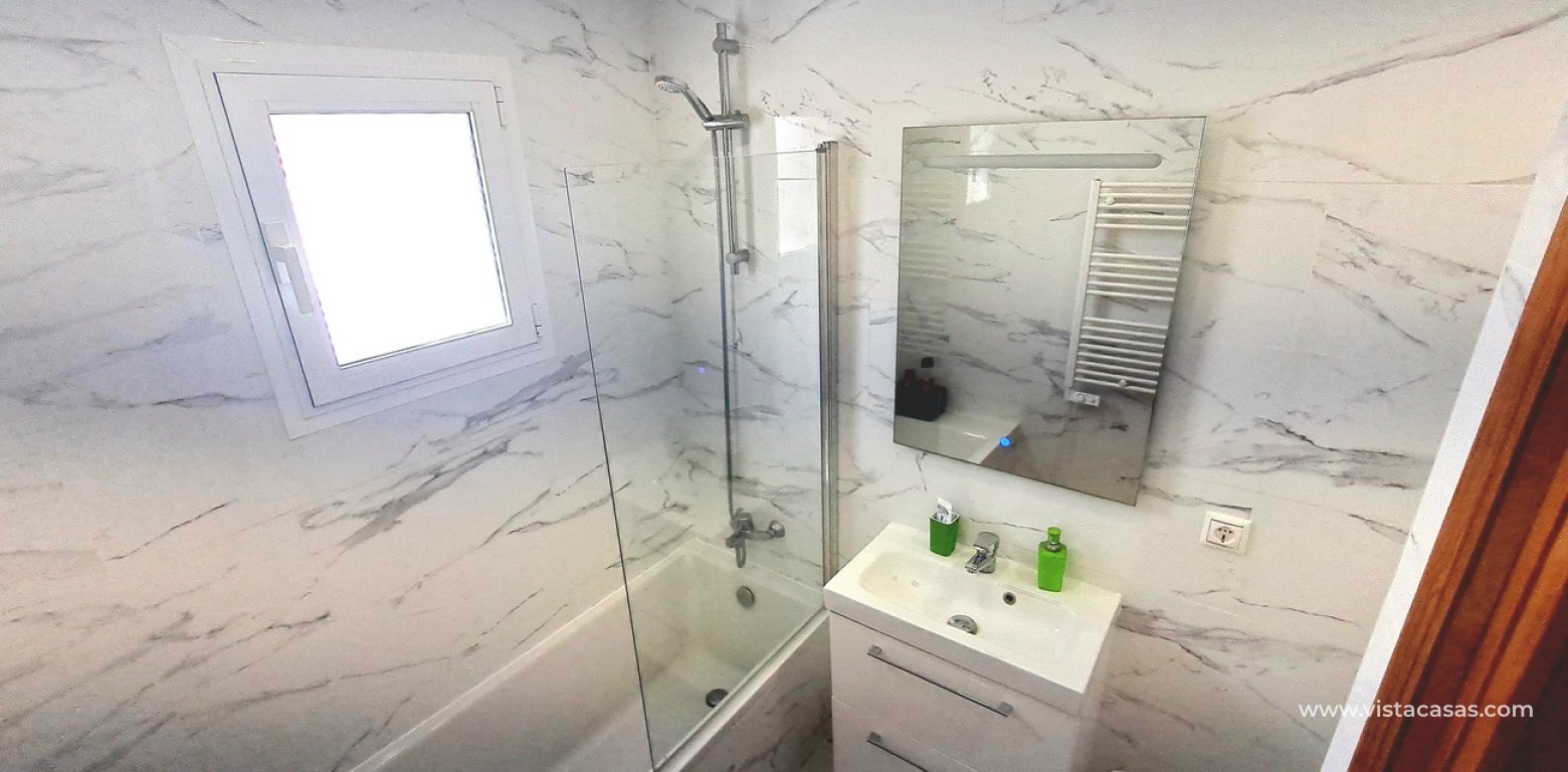 Sale - Villa - Villamartin
