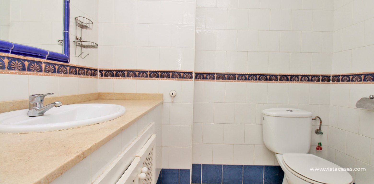 Ground Floor Apartment for Sale in Jumilla II Playa Flamenca ensuite bathroom